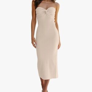 Amazon Cream Sweetheart Strapless Dress
